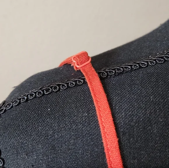 Band of Gypsies Orange/Rust Asymmetrical Button Linen Blend Camisole.Size small - Picture 3 of 6